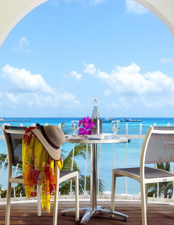 Holland House Beach Hotel 필립스버그 외부 사진