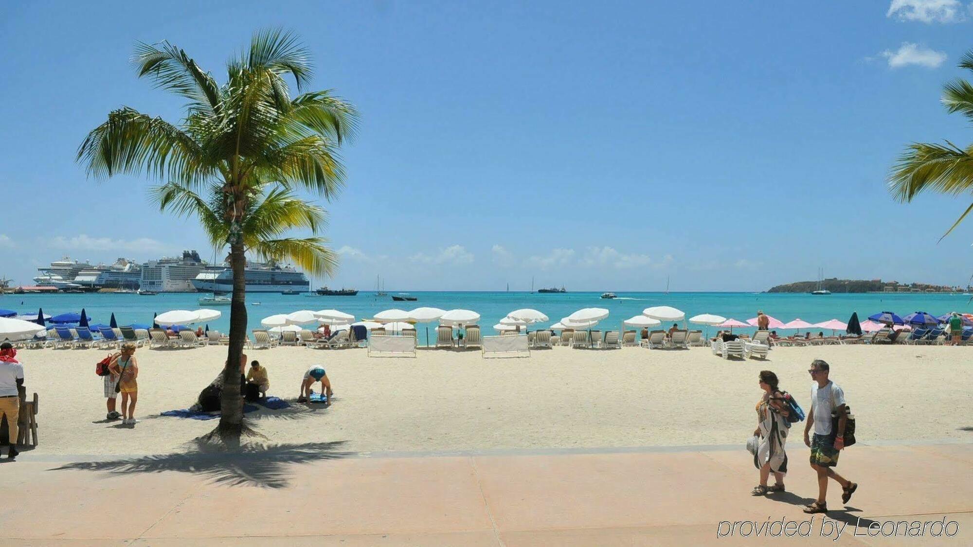 Holland House Beach Hotel 필립스버그 외부 사진
